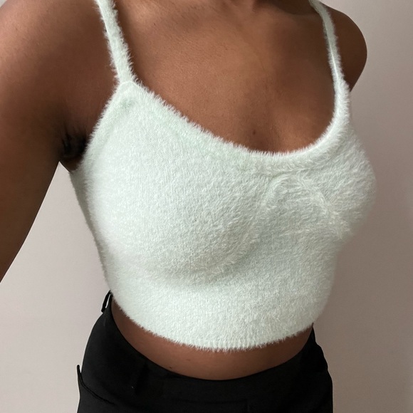 fuzzy tank top - Picture 2 of 5
